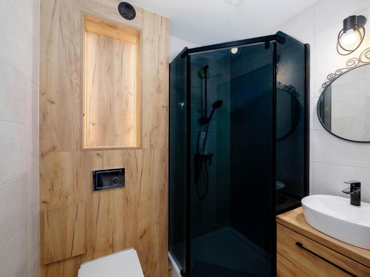 Vistula Two-bedroom Apartment